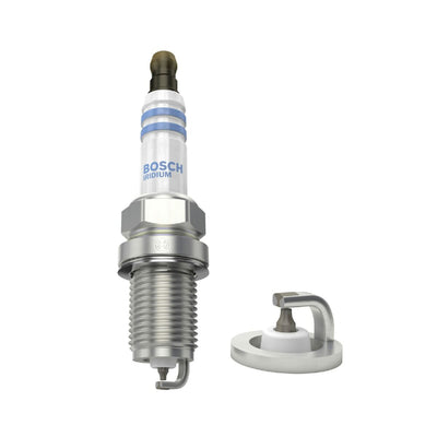 Spark plug BOSCH FR7KI332S (Refurbished A)